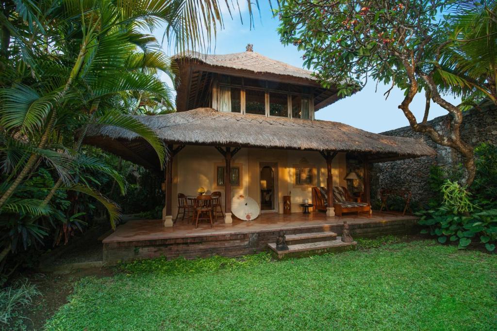 Bungalow Depan Pantai